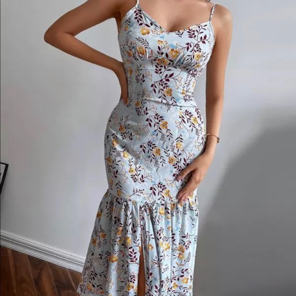 Cathsnna Floral Summer Spaghetti Strap Maxi Dress Size Medium - Picture 2 of 9